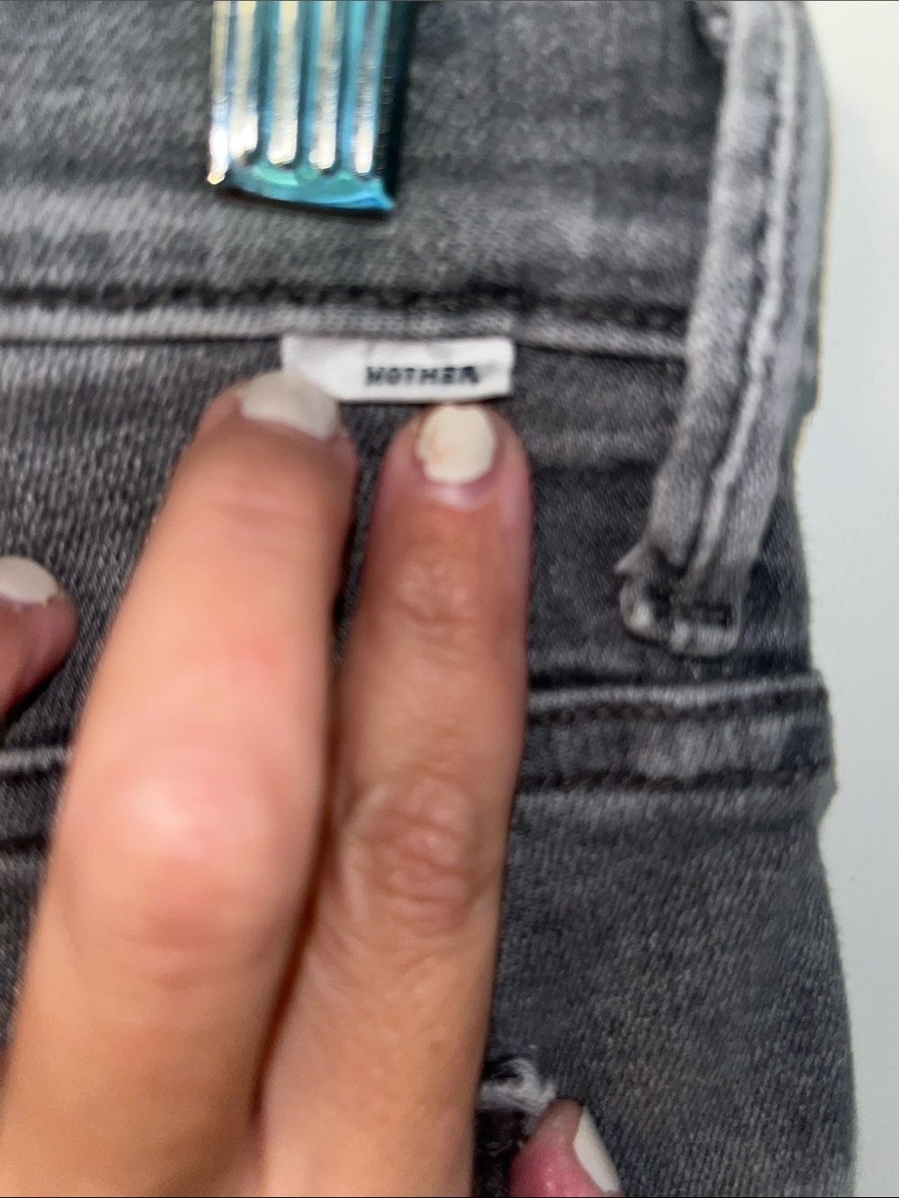 MOTHER The Insider Crop Step Fray stretch Jeans in Light Gray - Picture 7 of 7
